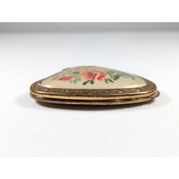 Vintage KIGU Chérie Mirror Compact, Petit Point Floral, Made in England - Picture 4 of 10